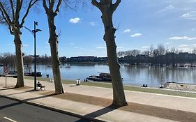 Balcon Vue Loire Parking A 50M